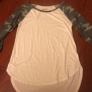 White/Camo baseball shirt